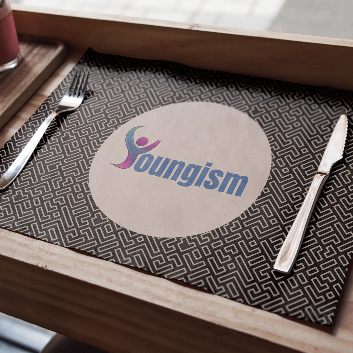 youngism.com